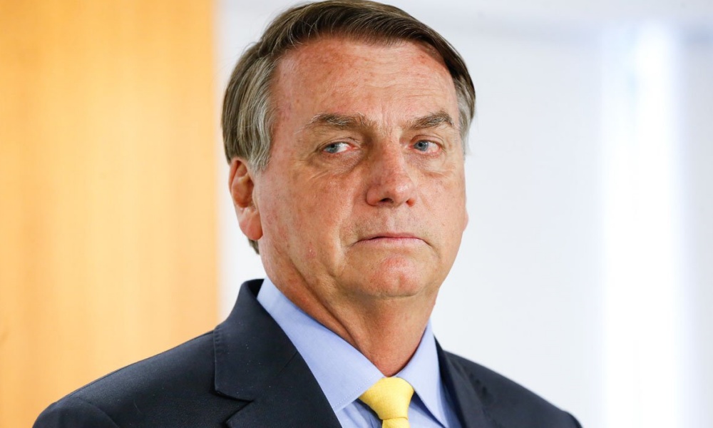 Bolsonaro sanciona lei que altera regras para direitos de transmissões esportivas