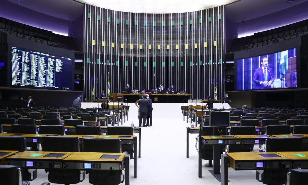 Maioria da bancada baiana na Câmara votou a favor da PEC dos Precatórios