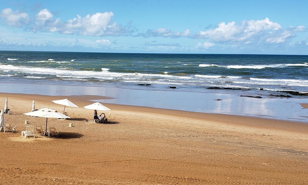 Mais de 15 praias estão impróprias para o banho neste fim de semana em Salvador, aponta Inema