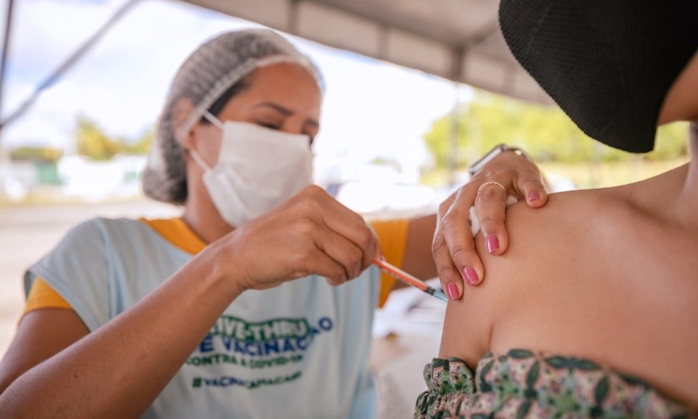 Vacinação da segunda dose de aprazados até 2 de novembro é antecipada em Camaçari