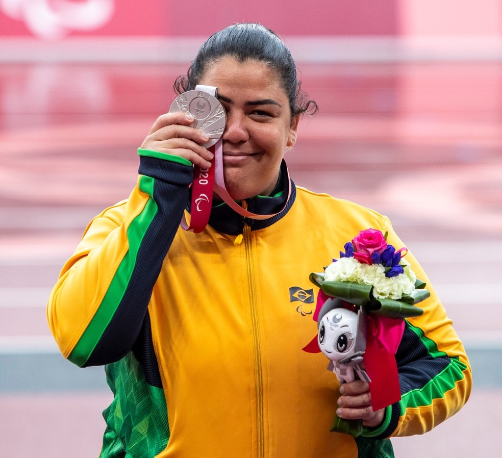 Paralimpíada: Marivana Oliveira conquista medalha de prata no arremesso de peso na classe F35