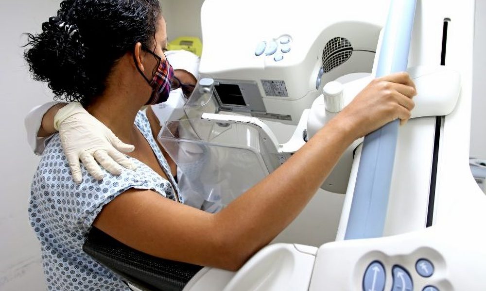 Outubro Rosa: mais de 14 mil mamografias serão ofertadas pelo Estado; saiba como agendar