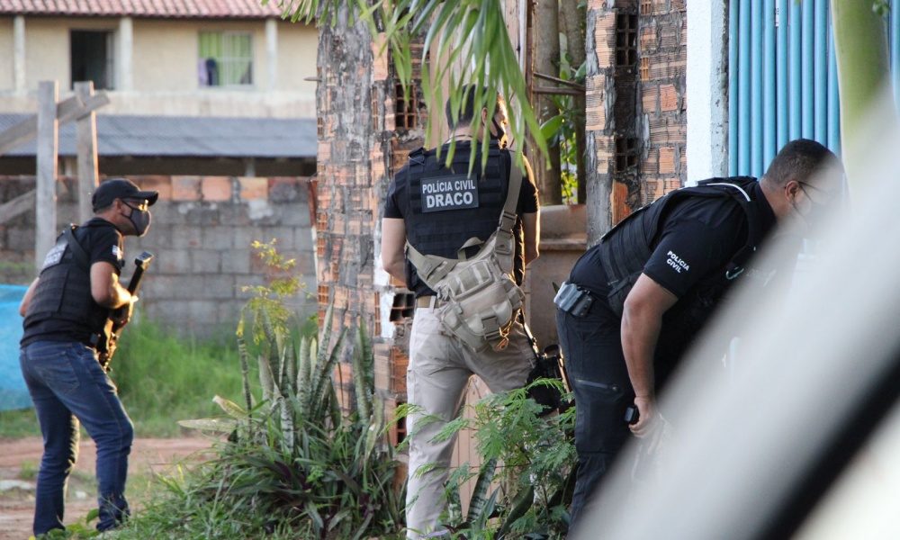 Assaltante de banco foragido da Justiça de Pernambuco é morto em confronto em Monte Gordo