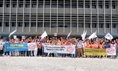 Mais de 300 fazendários estiveram presentes em protesto contra congelamento salarial no CAB