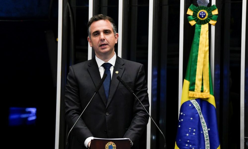 Rodrigo Pacheco deixa o DEM e anuncia ida para PSD de Gilberto Kassab