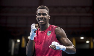 Baiano Keno Marley vence belga e está na final do Mundial de Boxe