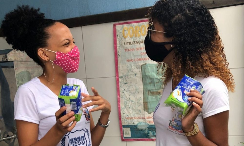Dignidade Menstrual: Governo do Estado inicia entrega de absorventes nas escolas