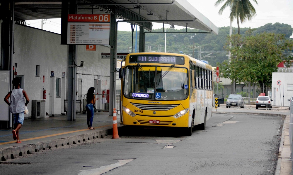 Linhas de ônibus no terminal da rodoviária de Salvador sofrerão alterações a partir de segunda-feira