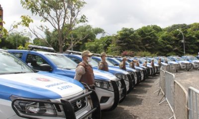 Com investimento de R$1,7 milhão, Governo do Estado entrega 17 novas viaturas para a Polícia Militar