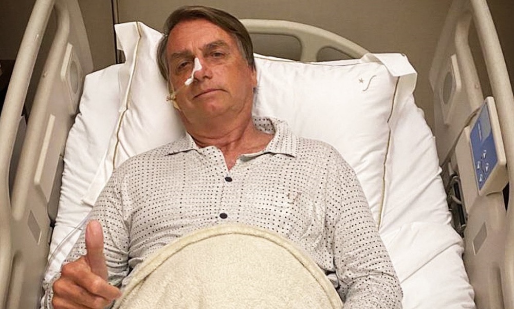Bolsonaro é internado com obstrução intestinal; hospital diz que quadro é estável
