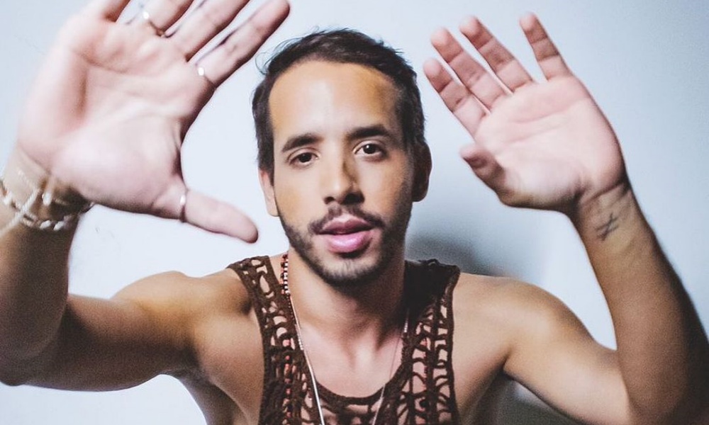 Misturando axé, reggaeton e pagode, Lucas lança a música inédita “Encaixadinho”