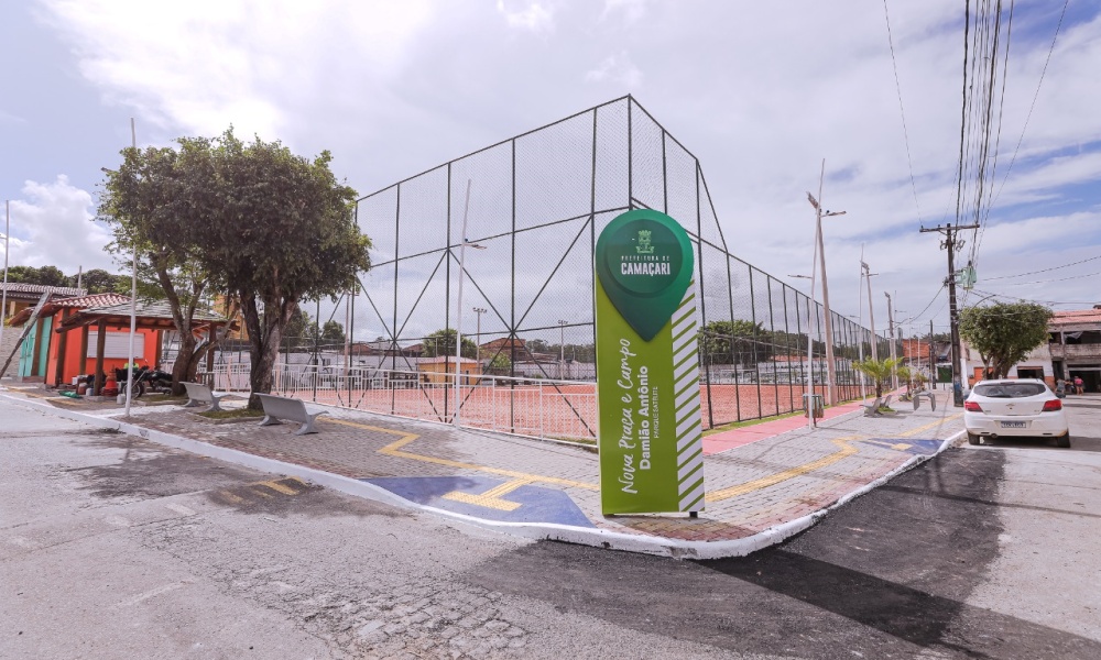 Praça e Campo Damião Antônio é entregue à comunidade do Parque Satélite