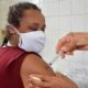 Vacinação contra Covid-19 é retomada hoje em Salvador; veja locais de atendimento