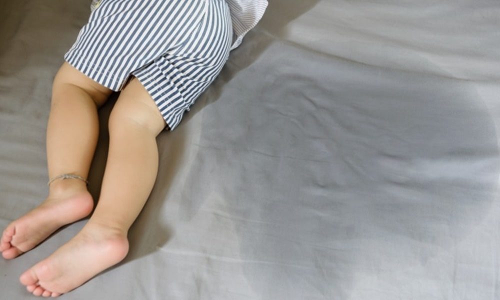 Faculdade oferece tratamento gratuito para crianças e adolescentes que fazem xixi na cama