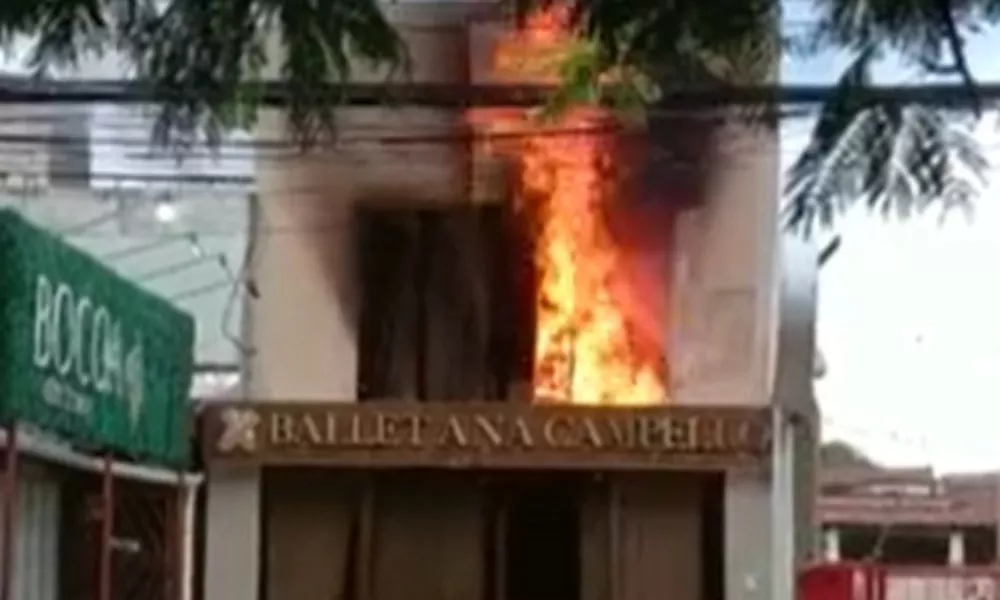 Escola de balé na Pituba é atingida por incêndio