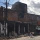 Incêndio: dono de prédio na Nova Vitória é acumulador e imóvel será demolido, confirma Defesa Civil