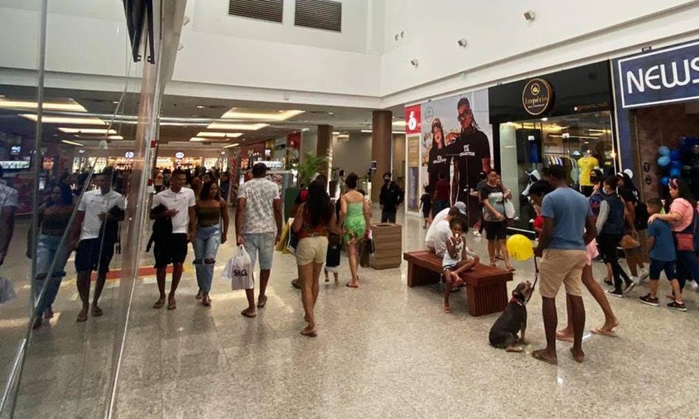 “Amor sem fim”: Boulevard Shopping continua com ação de ecobags colecionáveis até junho