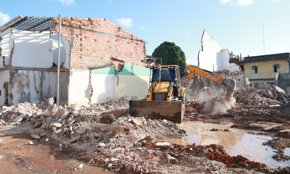 Moradores do Jardim Brasília reivindicam assistência e cobram orientações após demolição de imóveis