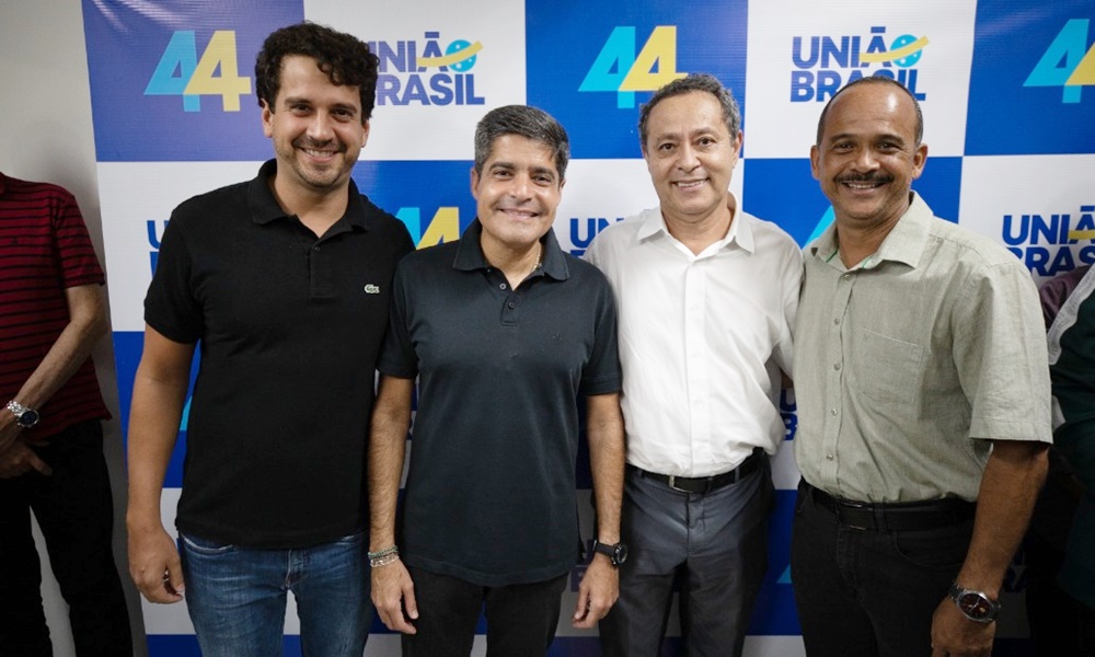 Em encontro com Elinaldo e ACM Neto, Elias Natan declara apoio a Manuel Rocha para deputado estadual