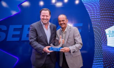 Elinaldo recebe Prêmio Sebrae Prefeito Empreendedor pelo projeto Hub de Negócios