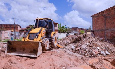 Em 15 dias, 28 imóveis em áreas de risco foram demolidos no Jardim Brasília