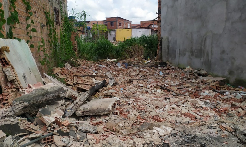 Defesa Civil já demoliu 17 casas em áreas de risco no Jardim Brasília