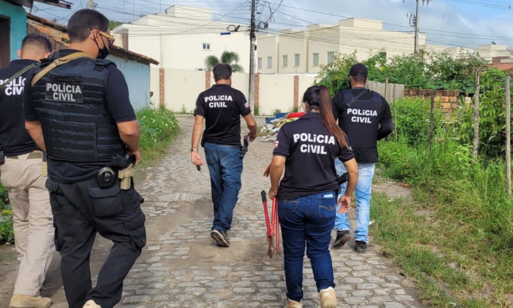 Mãe acusada de matar filho de cinco anos com veneno é presa no interior da Bahia