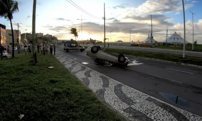 Acidente de carro na orla de Salvador causa a morte de uma mulher nesta segunda-feira