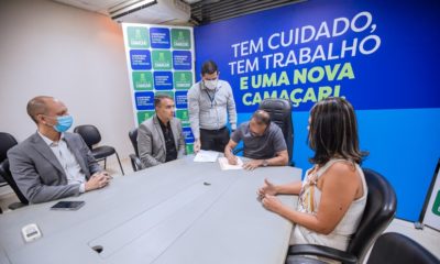Elinaldo prorroga prazo para construção da sede da Promotoria Regional