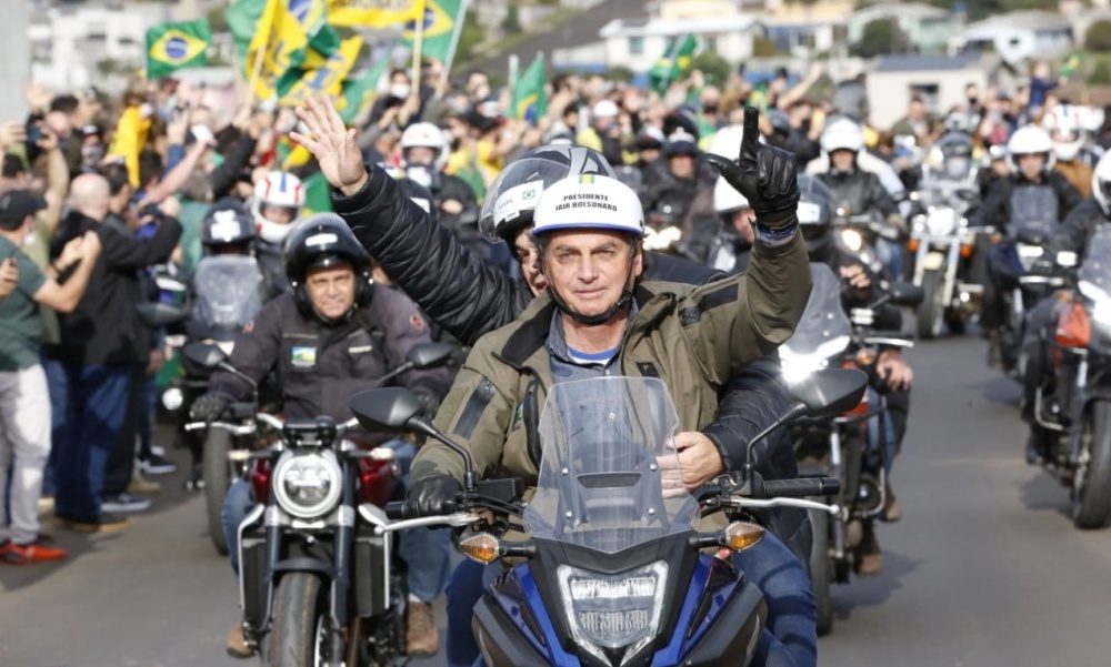 Bolsonaro fará motociata no 2 de Julho pelas ruas de Salvador