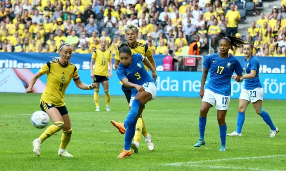 Brasil perde de virada para Suécia no último amistoso antes da Copa América Feminina