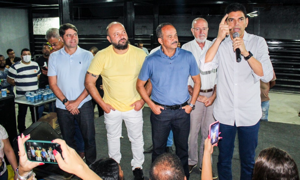 Com casa cheia, Dilson Magalhães Jr. reafirma aliança com Claudio Cajado e Paulo Câmara