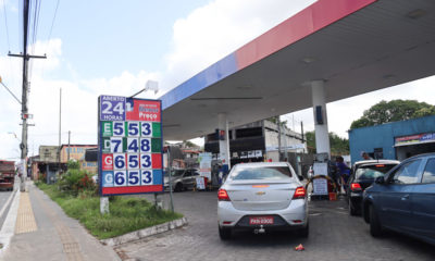 Postos de Camaçari ainda não apresentam comparativo de preços do combustível conforme decreto de Bolsonaro