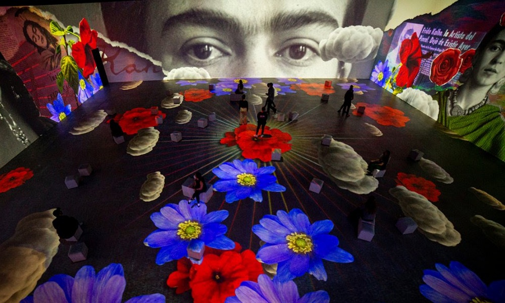 Exposição sobre a vida e trajetória de Frida Kahlo chega a Salvador em outubro