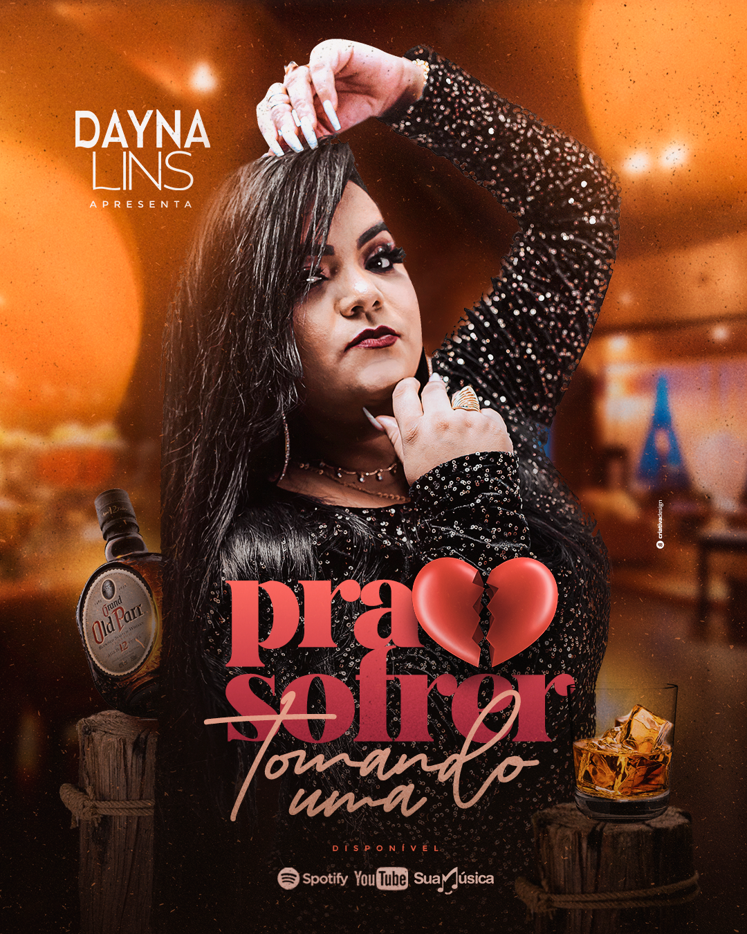 Em novo momento da carreira, Dayna Lins lança seu primeiro CD