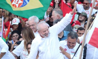 Com quase 100% das urnas apuradas, Lula é eleito novo presidente do Brasil