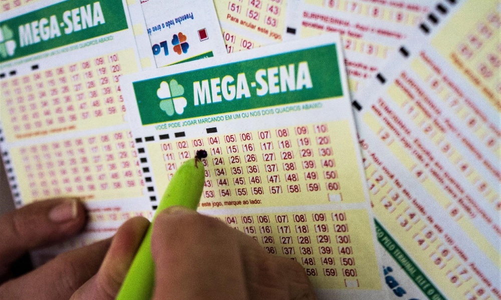 Mega-Sena deste sábado deve pagar prêmio de R$ 3 milhões