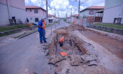 Seinfra realiza obras de manutenção nos sistemas de drenagem em sete localidades de Camaçari