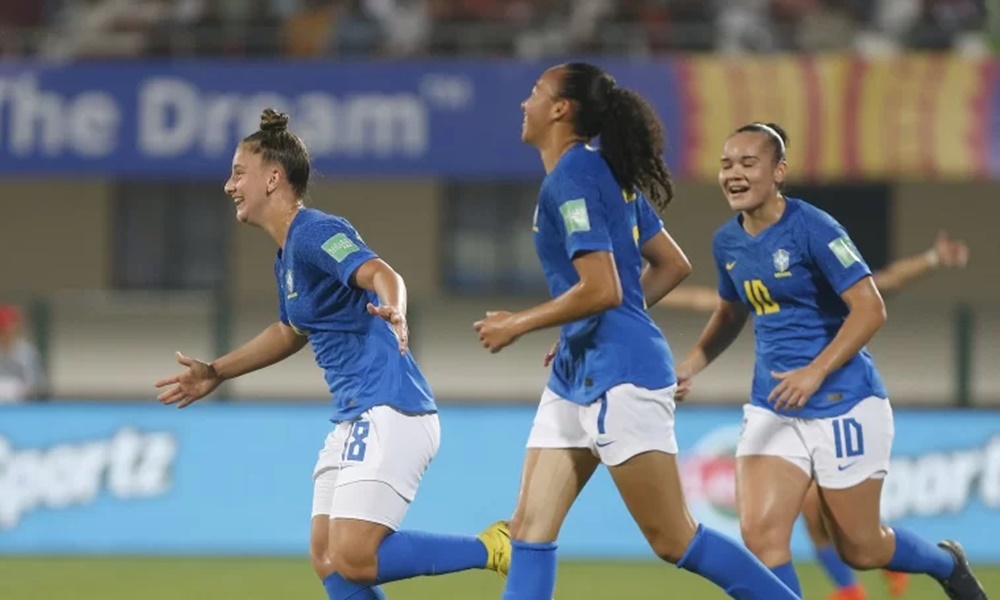 Brasil goleia Índia e se classifica para quartas de final da Copa do Mundo Feminina Sub-17