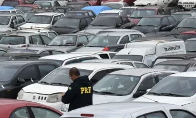 Polícia Rodoviária Federal realiza leilão de 829 veículos retidos na Bahia em dezembro