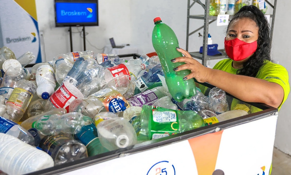 Ação trocará resíduos plásticos por mais de 2 mil alimentos e itens de limpeza em Candeias
