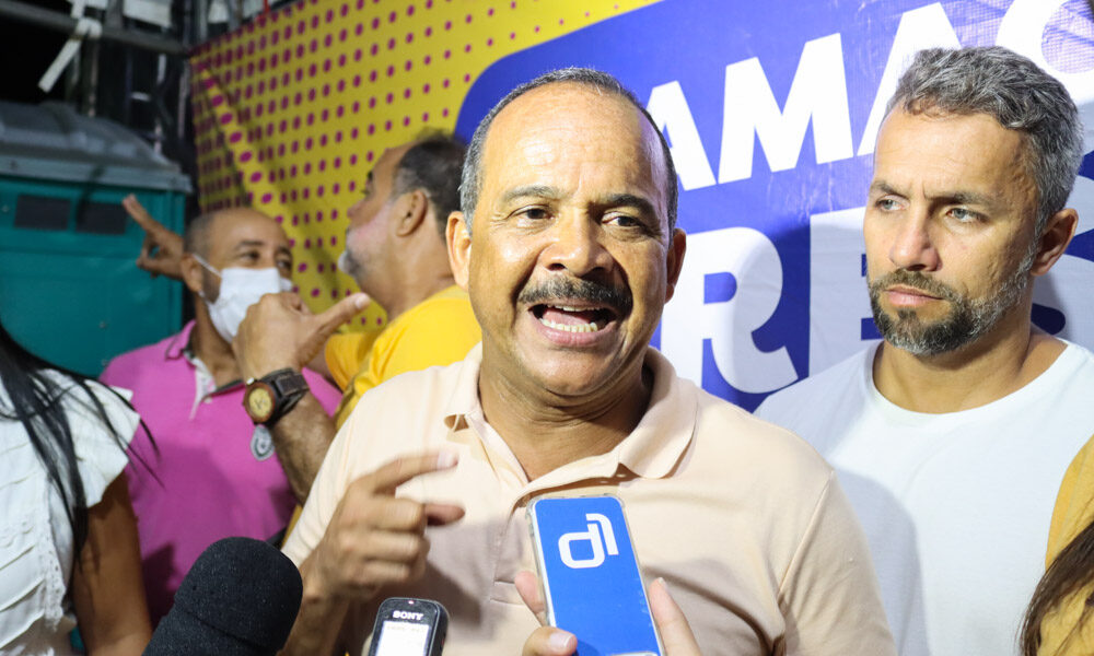 “Vandalismo e invasões não combinam com a democracia”, critica Elinaldo