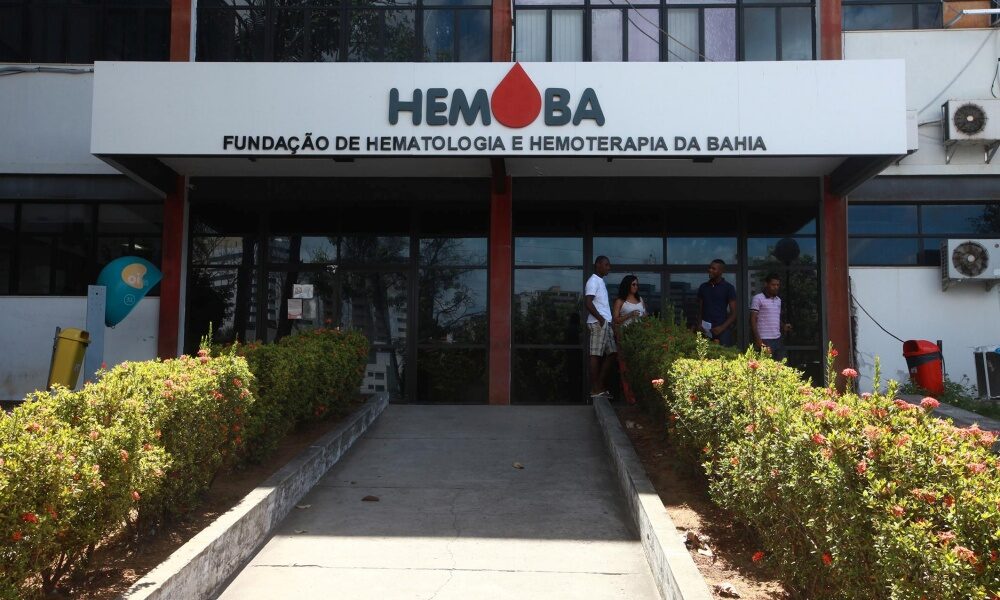 Coral do Colégio Antônio Vieira incentiva doação de sangue em concerto na sede da Hemoba neste sábado