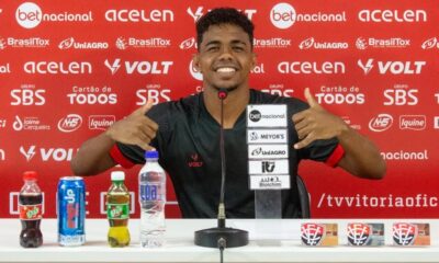 Vitória renova contrato com zagueiro Marco Antônio até 2024