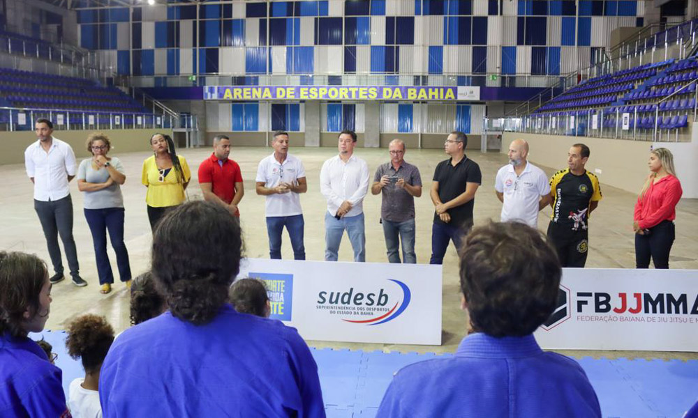 Arena de Esportes da Bahia possui 1,2 mil vagas para aulas gratuitas de artes marciais