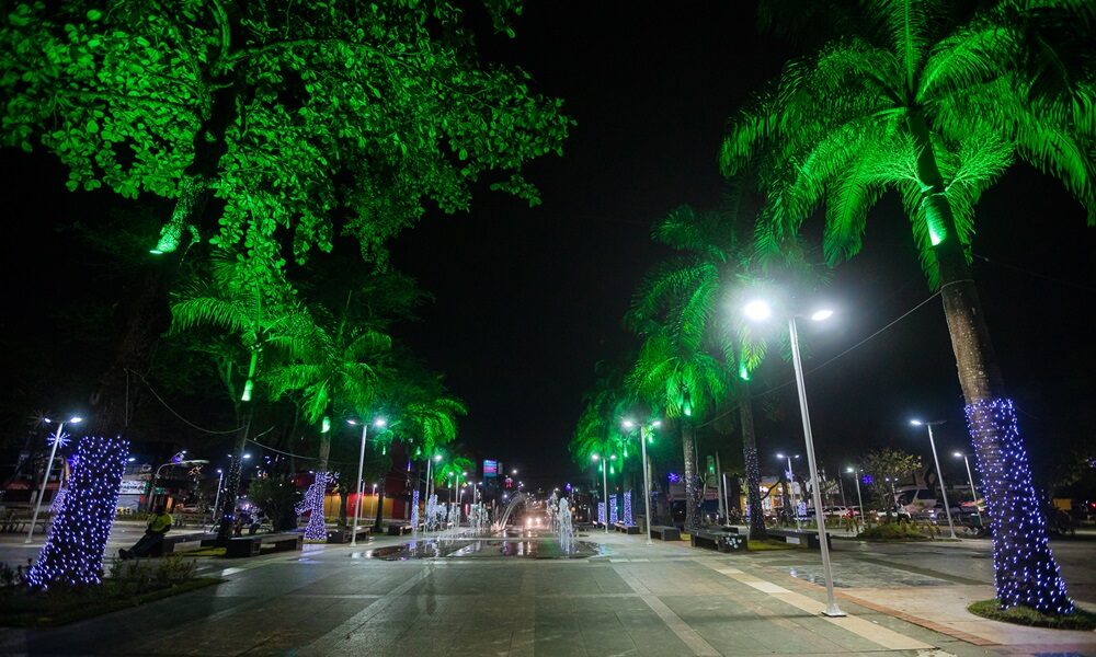 Vila natalina da Praça Abrantes terá parque de diversões gratuito