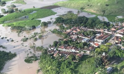 Mais de 246 mil pessoas são atingidas pelas chuvas na Bahia e 100 municípios decretam situação de emergência