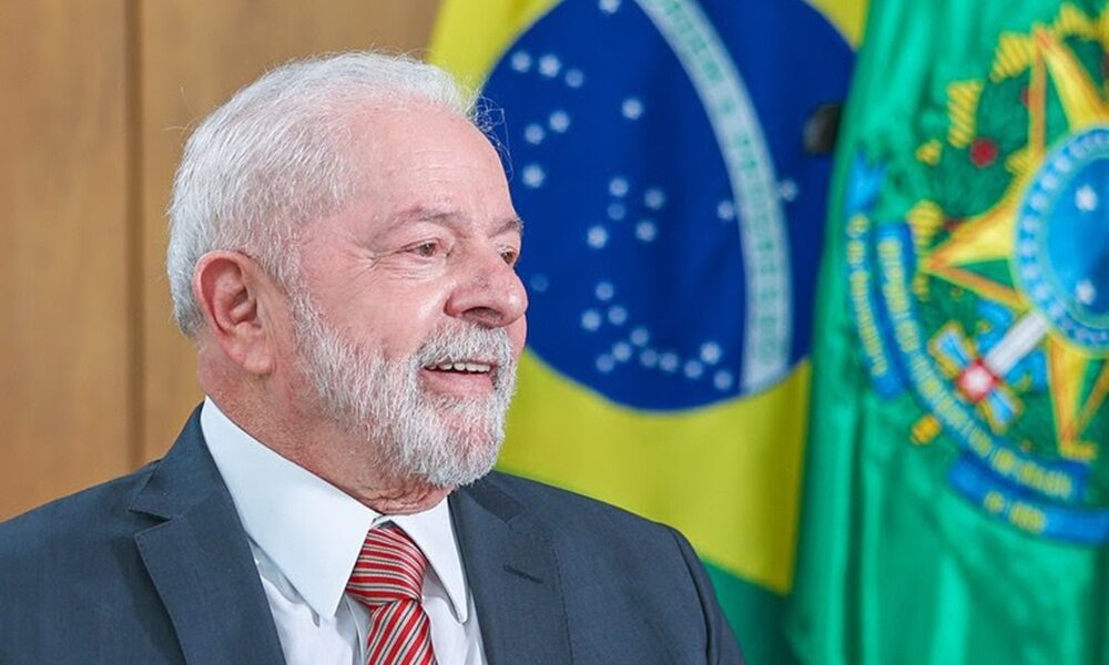 Viagem de Lula à China é confirmada para 11 de abril