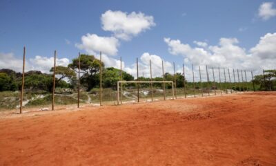 Campo de Barra do Jacuípe recebe obra de requalificação