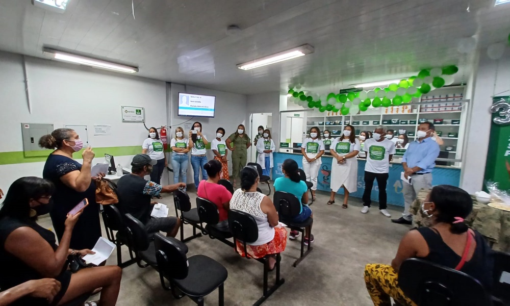 Farmácia do Povo comemora três anos e mais de 200 mil receitas atendidas em Camaçari